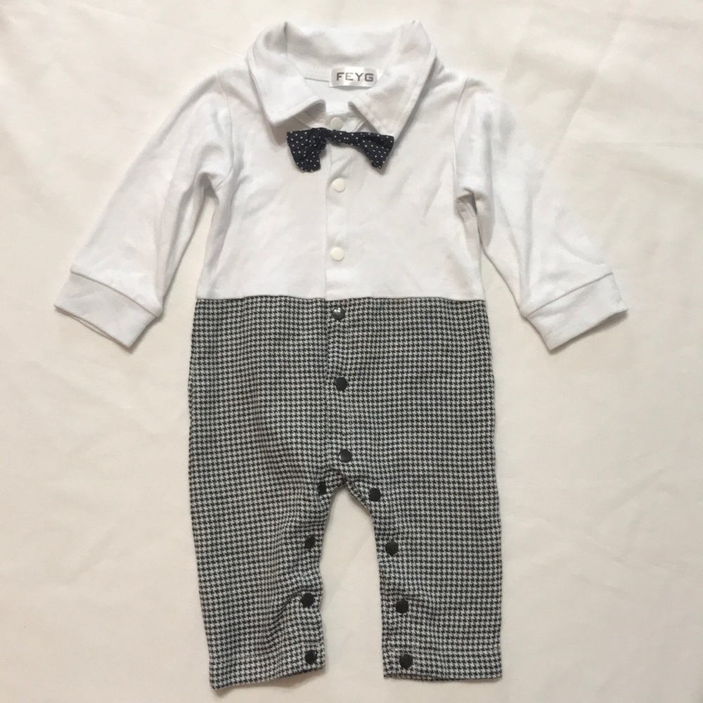 NWOT Houndstooth Jumpsuit